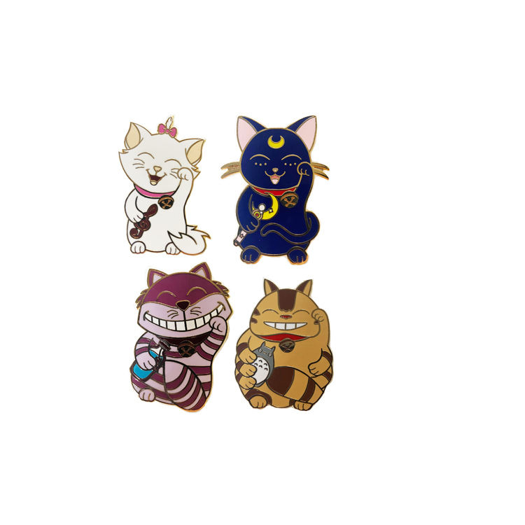 Kingitus kullatud kõva emailiga multifilmimagnetiga metallist revääritihvt